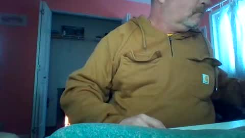 Snapshot of tomcat4848 chatting on January 6, 1:19 pm tomcat4848 online show from January 6, 1:19 pm