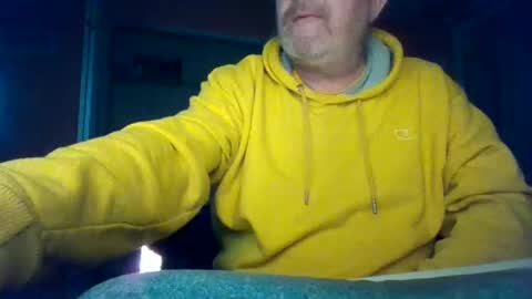 Snapshot of tomcat4848 chatting on January 1, 3:45 am tomcat4848 online show from January 1, 3:45 am