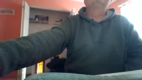 Snapshot of tomcat4848 chatting on January 19, 2:49 pm tomcat4848 online show from January 19, 2:49 pm