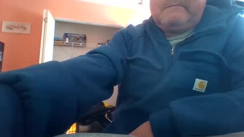 Snapshot of tomcat4848 chatting on February 22, 3:43 pm tomcat4848 online show from February 22, 3:43 pm
