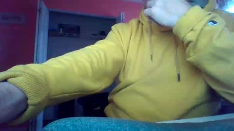 Snapshot of tomcat4848 chatting on December 30, 7:32 pm tomcat4848 online show from December 30, 7:32 pm