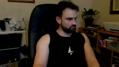 tomf1982 online show from March 15, 1:07 pm