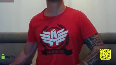 Snapshot of tomhardic chatting on October 30, 12:24 am TOM online show from October 30, 12:24 am