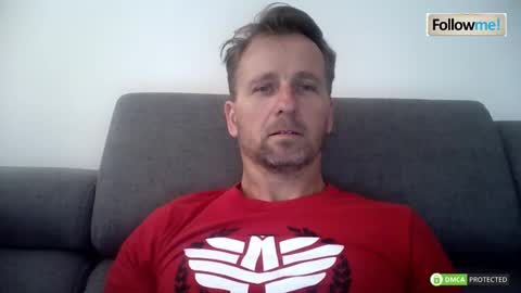 Snapshot of tomhardic chatting on October 14, 7:54 pm TOM online show from October 14, 7:54 pm