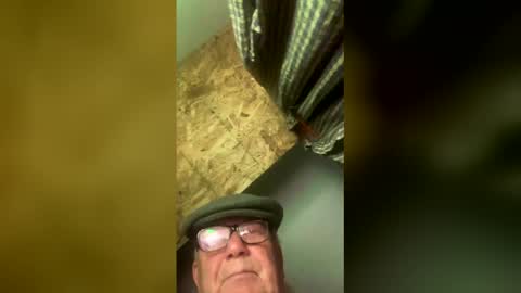tommarshall932 online show from May 27, 3:36 am