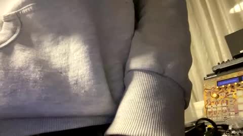 tommit84 online show from November 26, 3:09 am