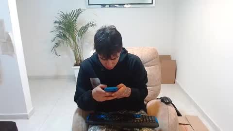 tommy160920 online show from December 22, 12:46 pm