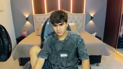 Tommy  online show from March 17, 3:20 am