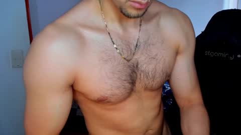 Twitter BreddTommy IG tommy bredd online show from October 15, 6:48 pm