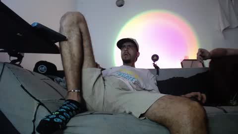 Snapshot of tommy_c0rtez chatting on February 16, 4:31 am Thomas online show from February 16, 4:31 am