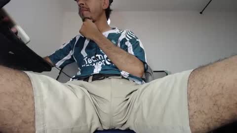 Snapshot of tommy_c0rtez chatting on February 22, 12:40 pm Thomas online show from February 22, 12:40 pm