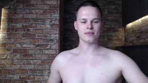 tommy_fleckk online show from September 11, 1:32 pm