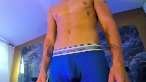 Tommy online show from December 22, 8:06 pm