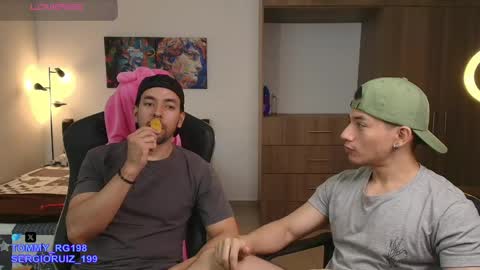 tommy_raym0ndg online show from April 28, 1:33 am