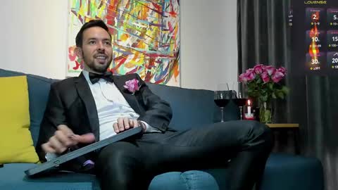 tommy_raym0ndg online show from February 14, 8:15 pm