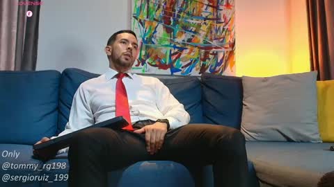 tommy_raym0ndg online show from May 18, 7:40 pm