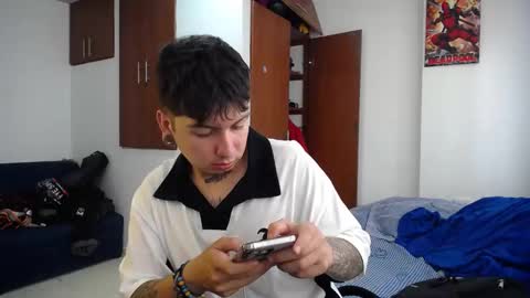 Snapshot of tommy_sins619 chatting on February 3, 7:31 pm Dirty Tommy online show from February 3, 7:31 pm
