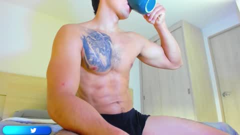 Snapshot of tommygarcia_ chatting on October 10, 4:34 pm Instagram t garcia69 online show from October 10, 4:34 pm