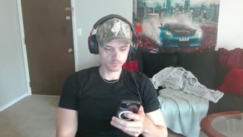 Tommy Strokes online show from April 13, 4:40 pm