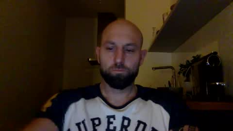 Snapshot of tommyx01 chatting on February 16, 8:11 pm Thomas Fit online show from February 16, 8:11 pm