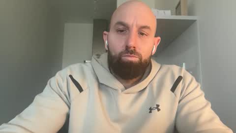 Snapshot of tommyx01 chatting on October 16, 1:41 pm Thomas Fit online show from October 16, 1:41 pm