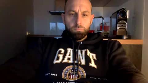 Snapshot of tommyx01 chatting on January 4, 2:56 pm Thomas Fit online show from January 4, 2:56 pm