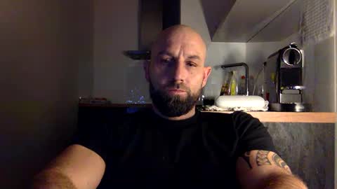 Snapshot of tommyx01 chatting on December 15, 8:25 pm Thomas Fit online show from December 15, 8:25 pm