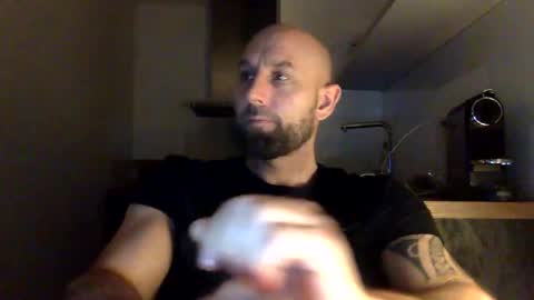 Snapshot of tommyx01 chatting on February 4, 8:17 pm Thomas Fit online show from February 4, 8:17 pm