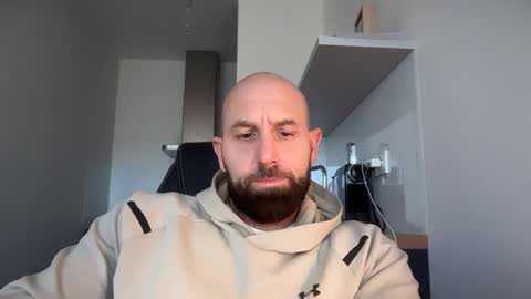 Snapshot of tommyx01 chatting on October 17, 1:48 pm Thomas Fit online show from October 17, 1:48 pm