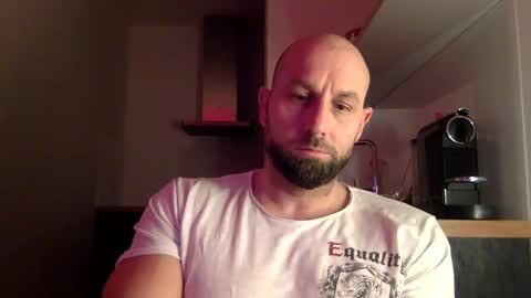 Snapshot of tommyx01 chatting on February 13, 8:45 pm Thomas Fit online show from February 13, 8:45 pm