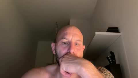 Snapshot of tommyx01 chatting on September 21, 9:04 pm Thomas Fit online show from September 21, 9:04 pm