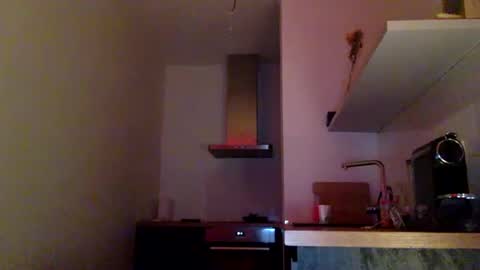 Snapshot of tommyx01 chatting on March 12, 9:13 pm Thomas Fit online show from March 12, 9:13 pm