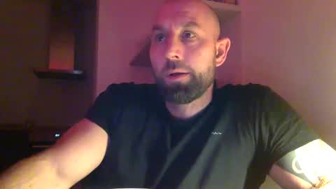 Snapshot of tommyx01 chatting on February 6, 7:07 pm Thomas Fit online show from February 6, 7:07 pm