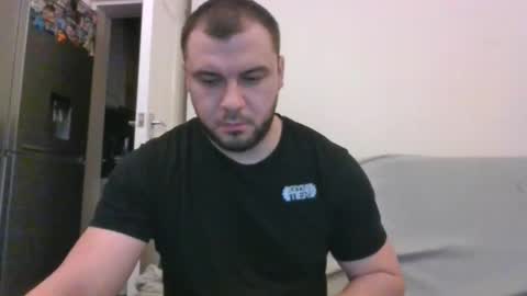 Snapshot of tommyy19901 chatting on February 16, 10:10 pm tommyy19901 online show from February 16, 10:10 pm