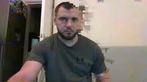 Snapshot of tommyy19901 chatting on January 17, 9:10 pm tommyy19901 online show from January 17, 9:10 pm
