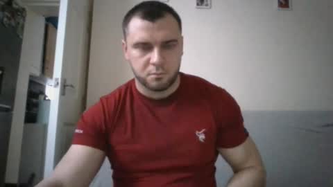 Snapshot of tommyy19901 chatting on December 5, 8:11 am tommyy19901 online show from December 5, 8:11 am