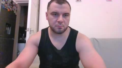 Snapshot of tommyy19901 chatting on February 7, 5:51 pm tommyy19901 online show from February 7, 5:51 pm
