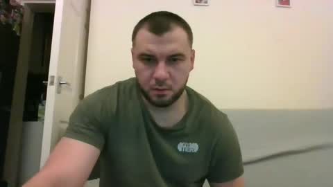 Snapshot of tommyy19901 chatting on December 12, 7:26 pm tommyy19901 online show from December 12, 7:26 pm