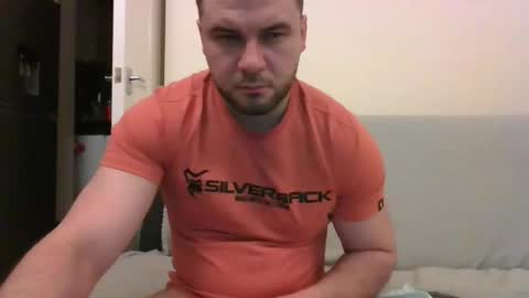 Snapshot of tommyy19901 chatting on January 2, 6:12 pm tommyy19901 online show from January 2, 6:12 pm