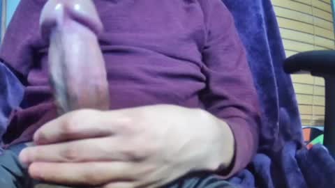 Moiici online show from April 11, 7:45 am