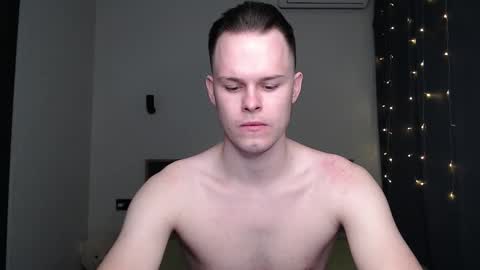 Snapshot of tomy_fleck chatting on February 6, 7:07 pm tomy_fleck online show from February 6, 7:07 pm