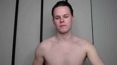 Snapshot of tomy_fleck chatting on February 4, 6:27 pm tomy_fleck online show from February 4, 6:27 pm