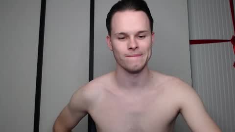 Snapshot of tomy_fleck chatting on January 20, 5:48 pm tomy_fleck online show from January 20, 5:48 pm