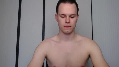 Snapshot of tomy_fleck chatting on January 31, 6:46 am tomy_fleck online show from January 31, 6:46 am