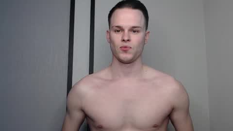 Snapshot of tomy_fleck chatting on February 18, 1:00 pm tomy_fleck online show from February 18, 1:00 pm