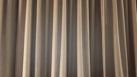 tonislut online show from December 21, 5:04 am