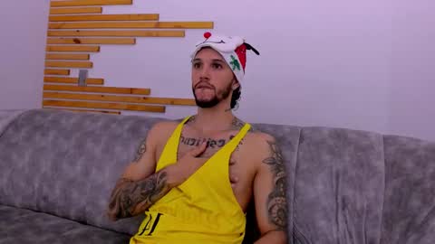 Tonny online show from December 4, 1:51 pm