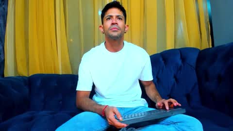 Tony online show from October 29, 1:08 am