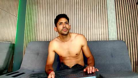 Tony online show from October 31, 2:02 am