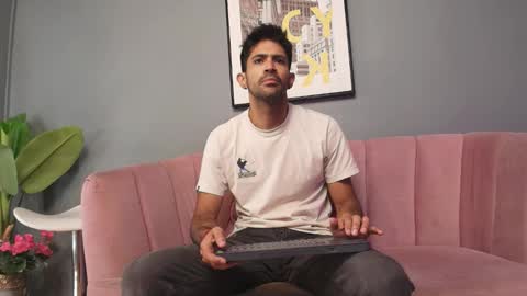 Tony online show from November 7, 12:58 am